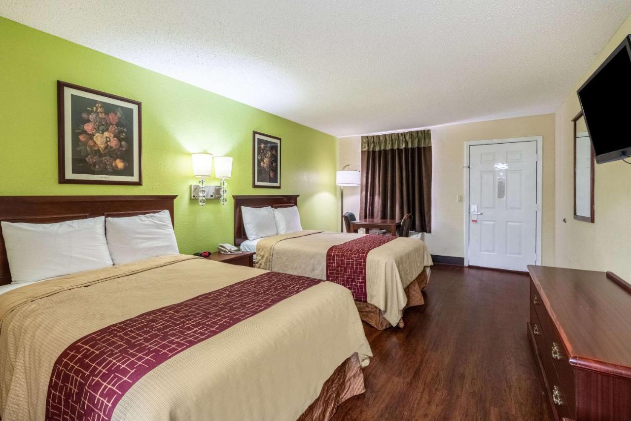 Rodeway Inn Bolivar Bagian luar foto